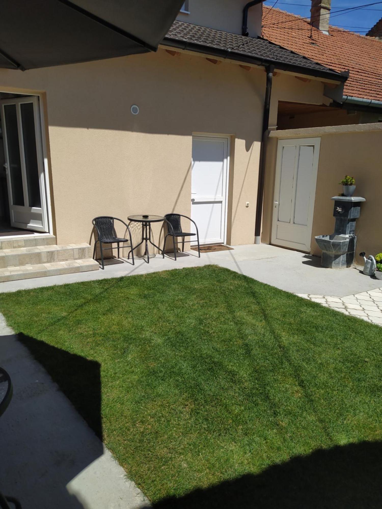 Ferienwohnung Lotus House Zrenjanin Exterior foto